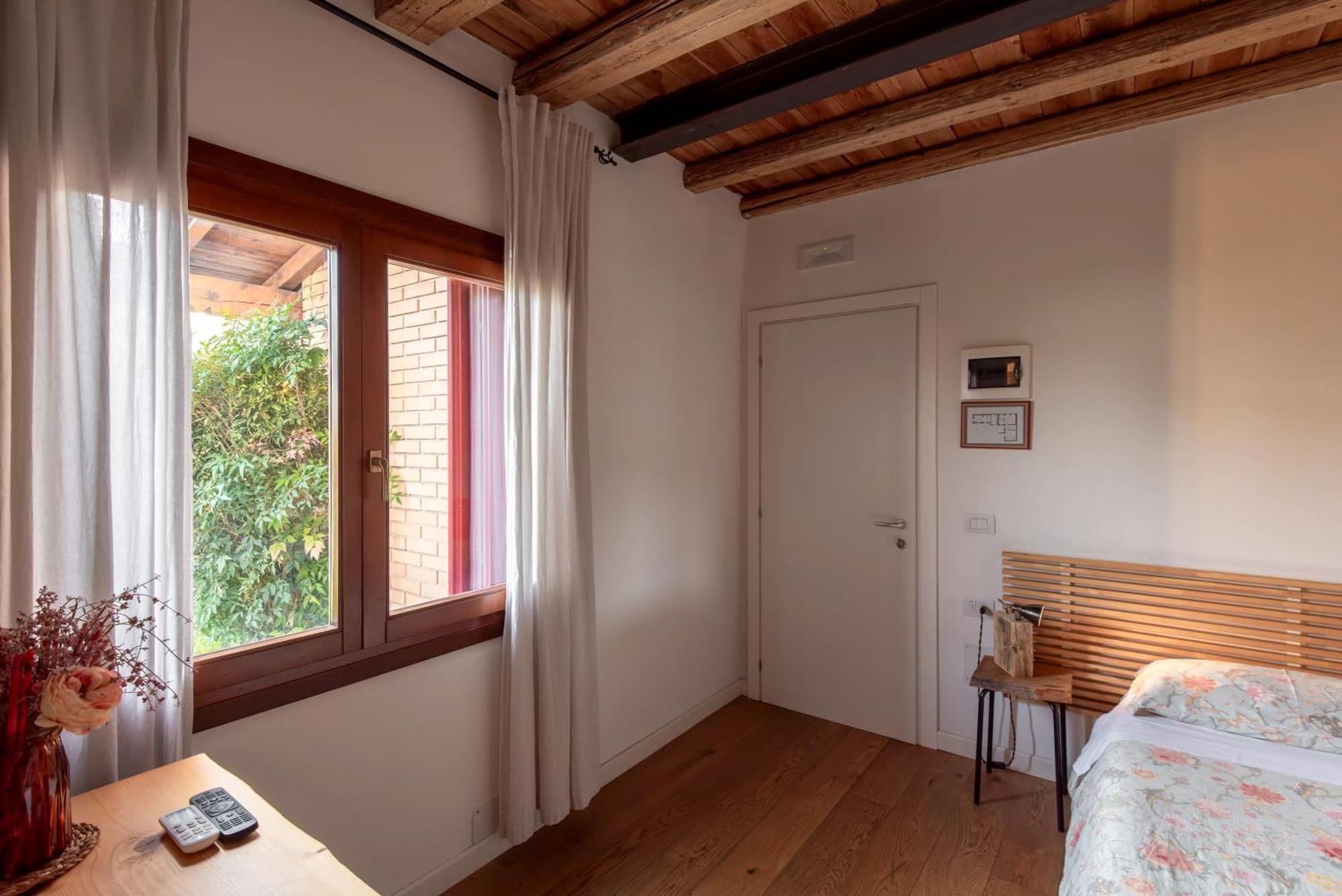 Bacaria Bed&Breakfast บัสซาโน เดล กรัปปา ภายนอก รูปภาพ